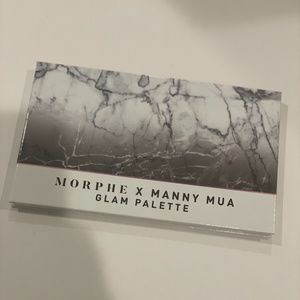 Selling Glam Palette.